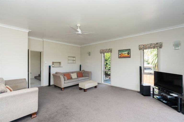 Photo of property in 178 Sandwich Road, St Andrews, Hamilton, 3200