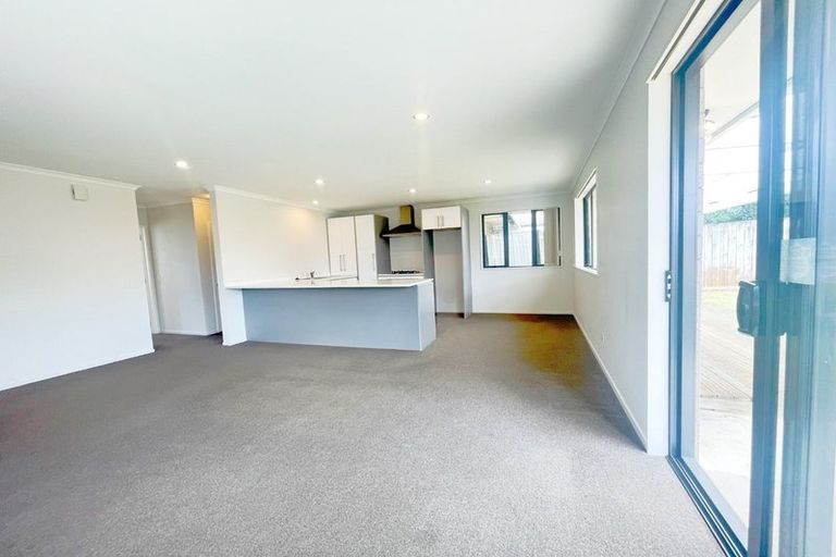 Photo of property in 22a-b Miranda Street, Cannons Creek, Porirua, 5024