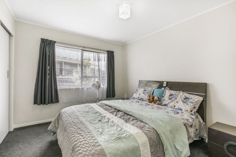 Photo of property in 2/79 Clark Road, Pahurehure, Papakura, 2113