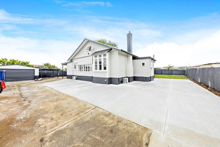Photo of property in 46 Boundary Road, Clover Park, Auckland, 2019
