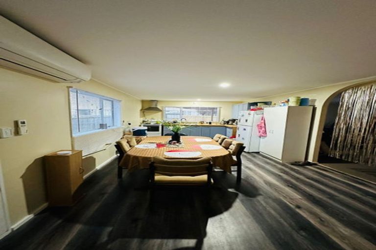 Photo of property in 1 Randwick Crescent, Moera, Lower Hutt, 5010