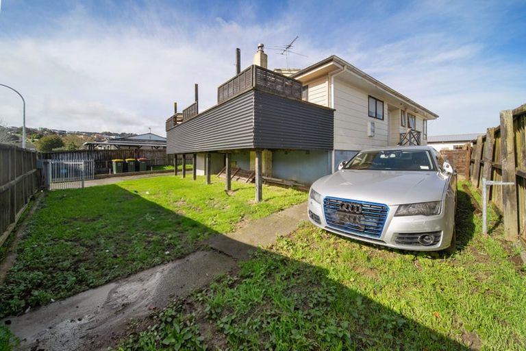 Photo of property in 3 Tilbrook Place, Papakura, 2110