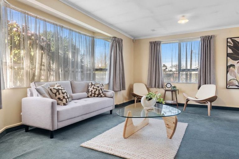 Photo of property in 20 Augustus Street, Carterton, 5713