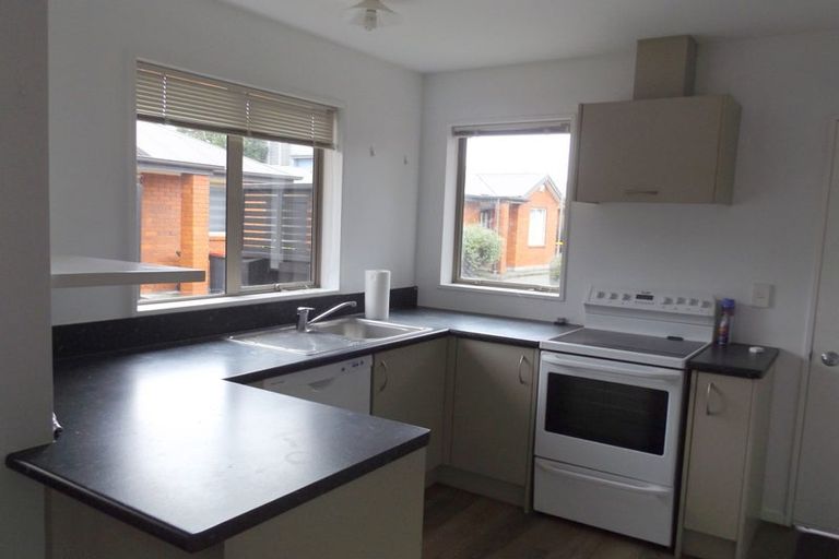 Photo of property in 17b Picton Avenue, Riccarton, Christchurch, 8011