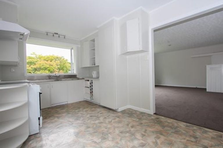 Photo of property in 16 Corrin Street, Melville, Hamilton, 3206