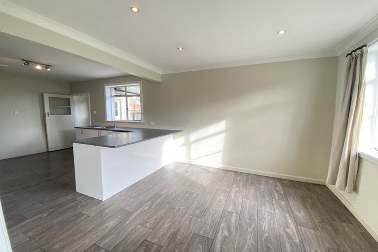 Photo of property in 273 Cranford Street, St Albans, Christchurch, 8052