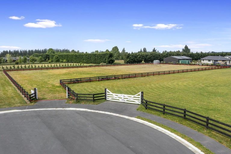 Photo of property in 14 Beal Place, Swannanoa, Kaiapoi, 7692