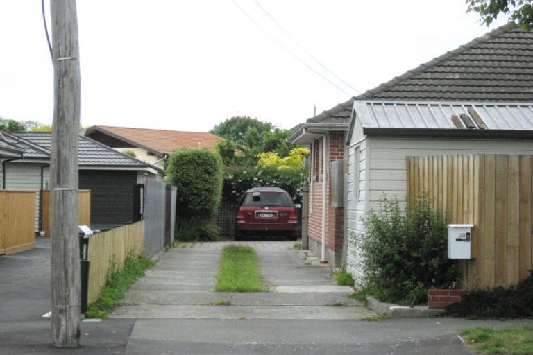 Photo of property in 2/28 Withells Road, Avonhead, Christchurch, 8042