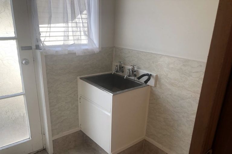 Photo of property in 4/4 May Street, Hamilton East, Hamilton, 3216