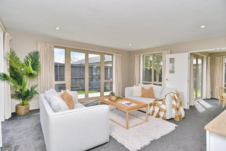 Photo of property in 7 Casa Blanca Lane, Burwood, Christchurch, 8083