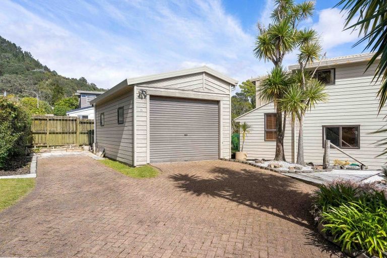 Photo of property in 16 Mount Avenue, Pauanui, Hikuai, 3579
