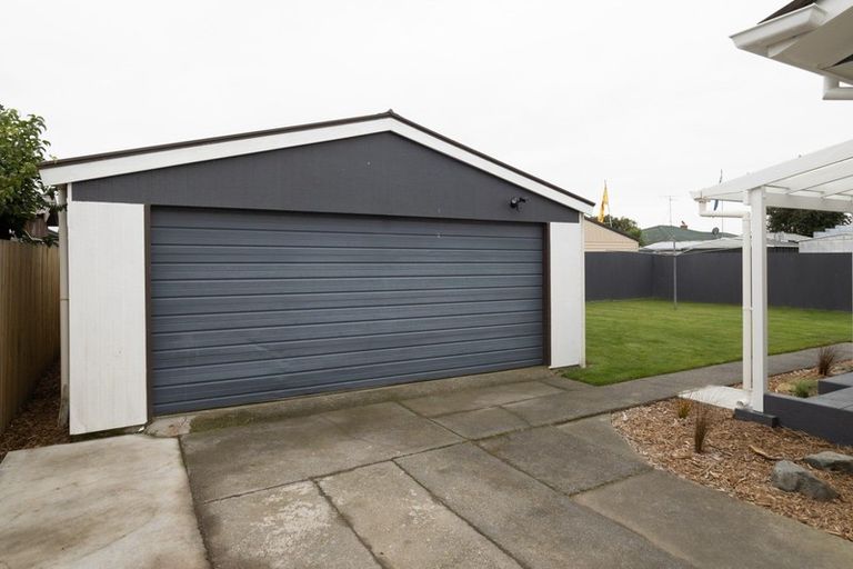 Photo of property in 2 Mcelrea Place, Allenton, Ashburton, 7700