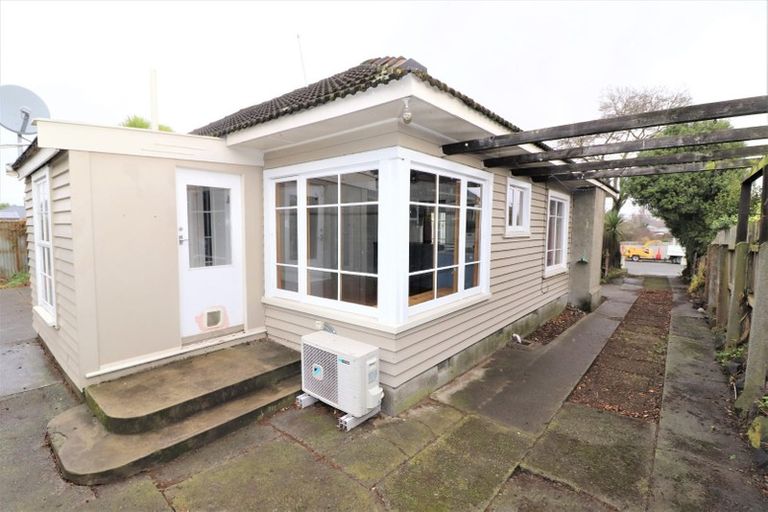 Photo of property in 45 Cuffs Road, Wainoni, Christchurch, 8061