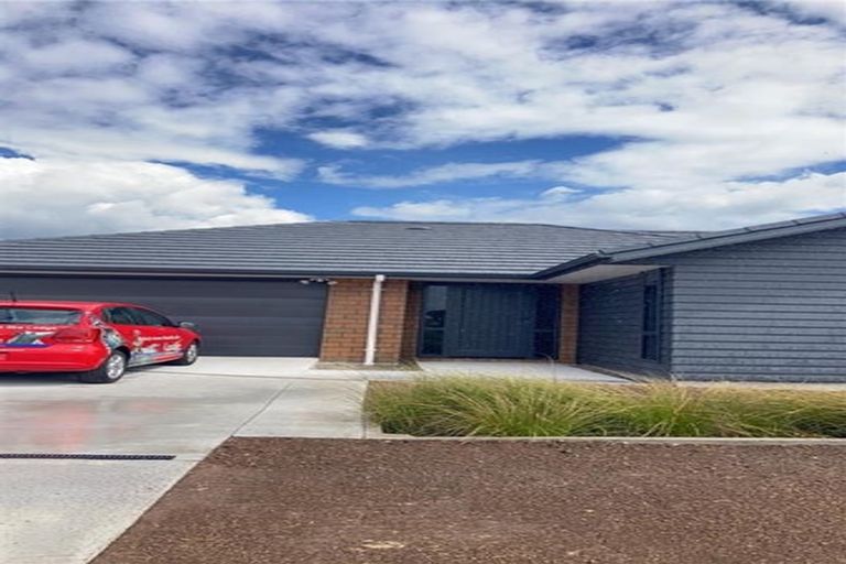Photo of property in 8 Tekapo Road, Baverstock, Hamilton, 3200