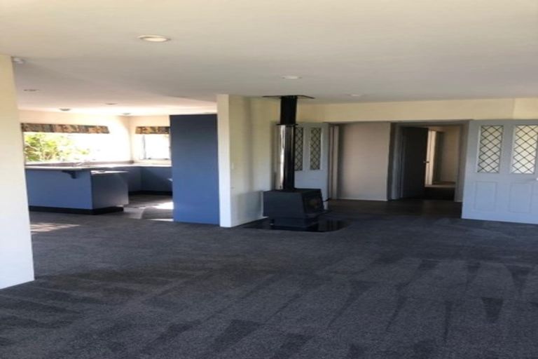 Photo of property in 81 Huia Street, Waikanae, 5036