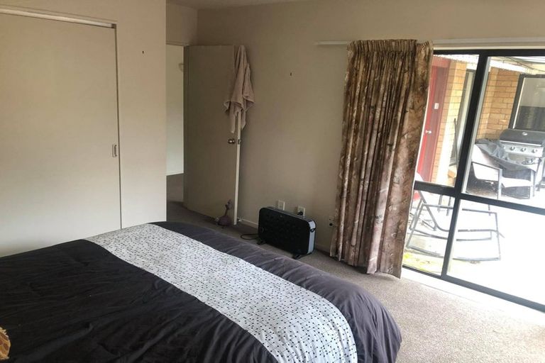 Photo of property in 2/617 Fergusson Drive, Trentham, Upper Hutt, 5018