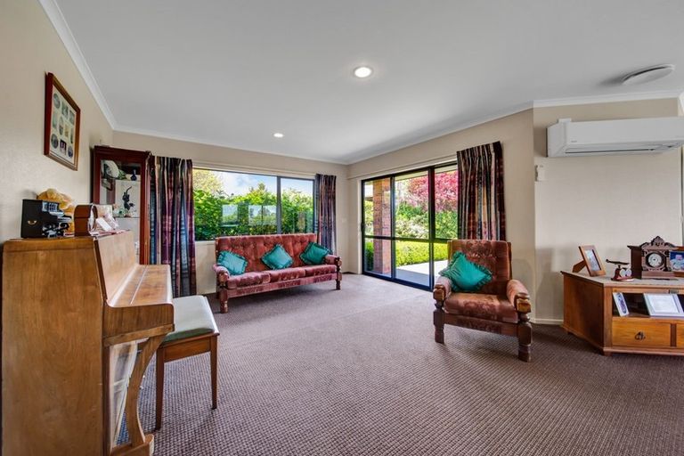 Photo of property in 7b Faber Place, Inglewood, 4330