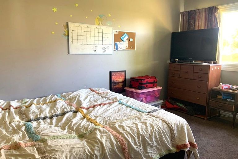 Photo of property in 19 Maddren Street, Winchester, 7985