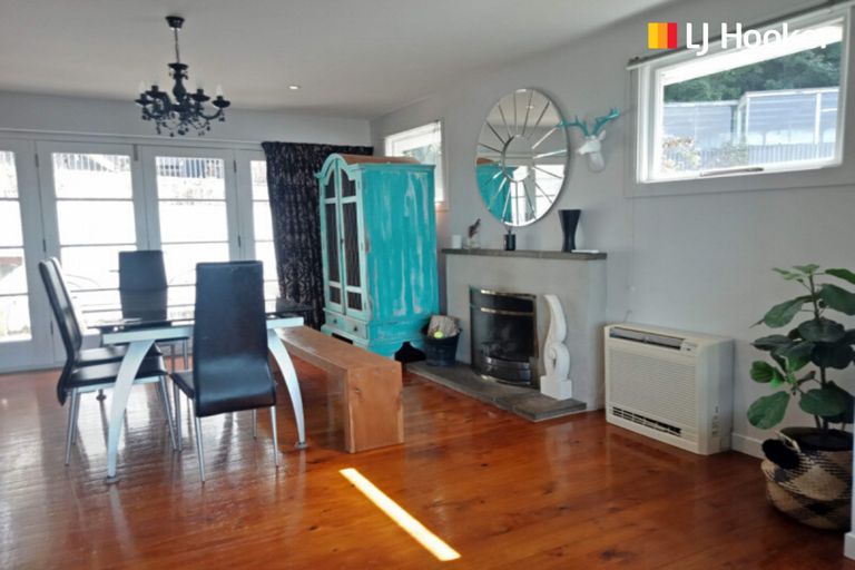 Photo of property in 32 Ravenswood Road, Saint Clair, Dunedin, 9012