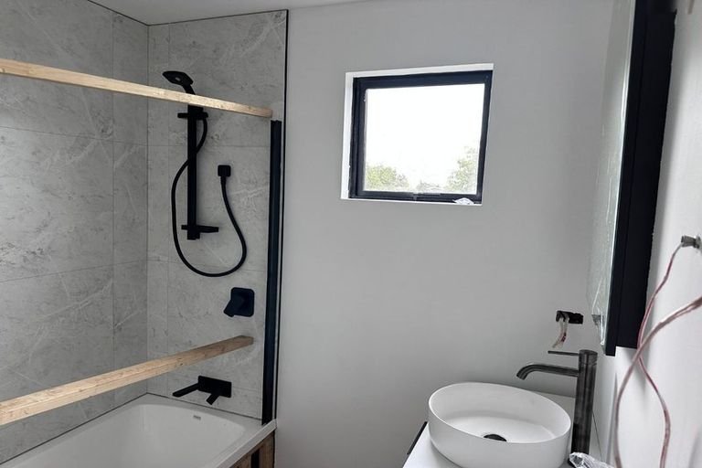 Photo of property in 41 Welsh Road, Winton, 9720