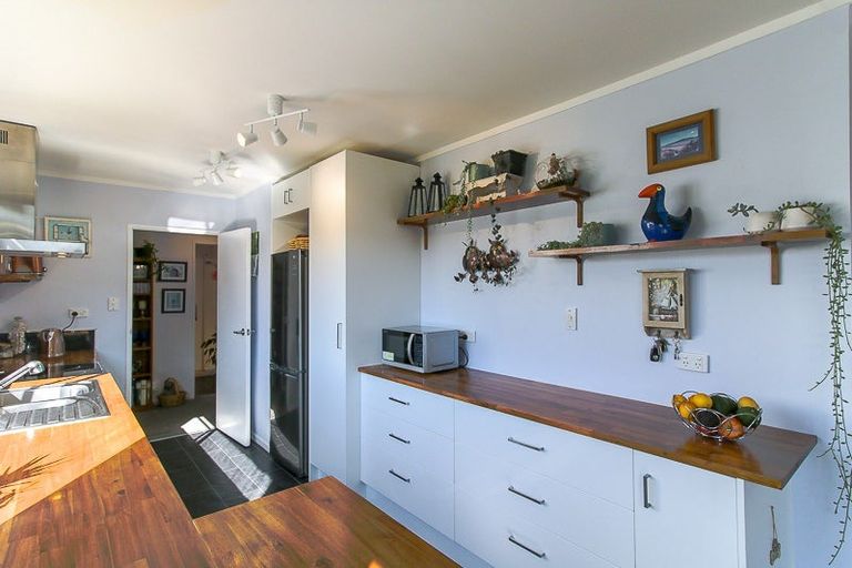 Photo of property in 8b Te Awa Street, Foxton Beach, Foxton, 4815