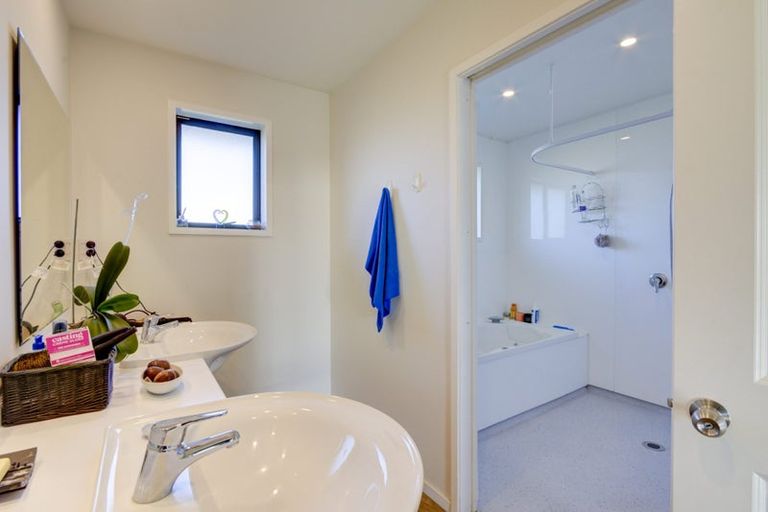 Photo of property in 8 Northside Drive, Waikuku, Rangiora, 7473