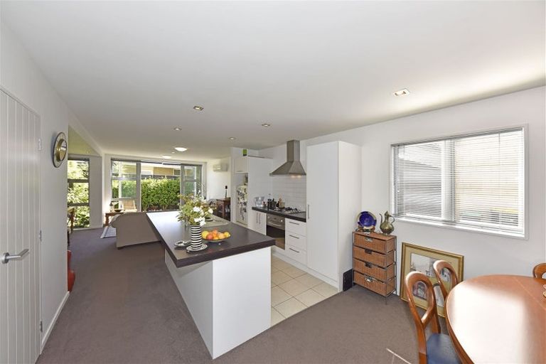 Photo of property in 39b Whitmore Street, Edgeware, Christchurch, 8013
