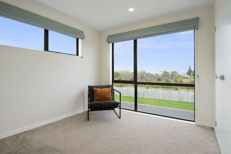 Photo of property in 15 Wicket Lane, Whenuapai, Auckland, 0618