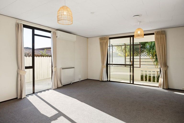 Photo of property in 1a Heath Street, St Andrews, Hamilton, 3200