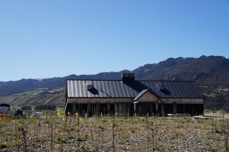 Photo of property in 178 Gilmore Road, Mount Pisa, Cromwell, 9383