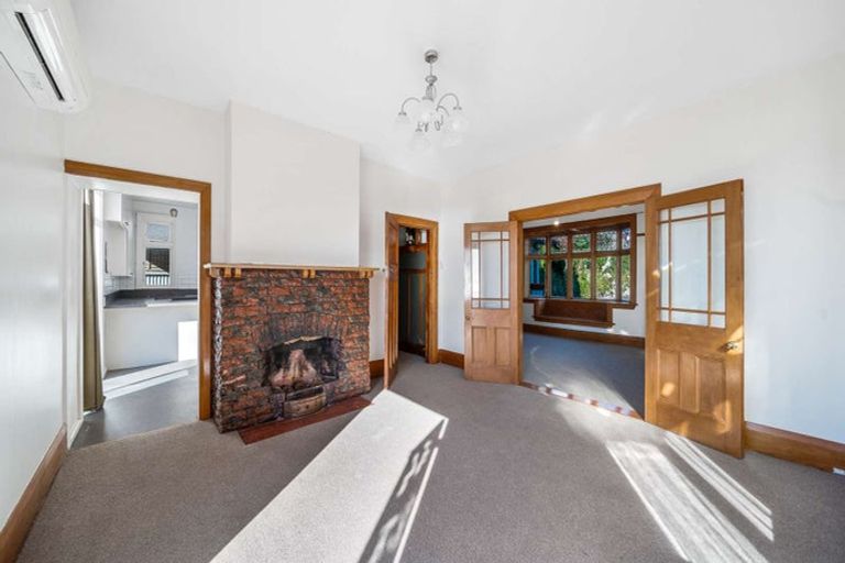 Photo of property in 35 Wharfe Street, South Hill, Oamaru, 9400
