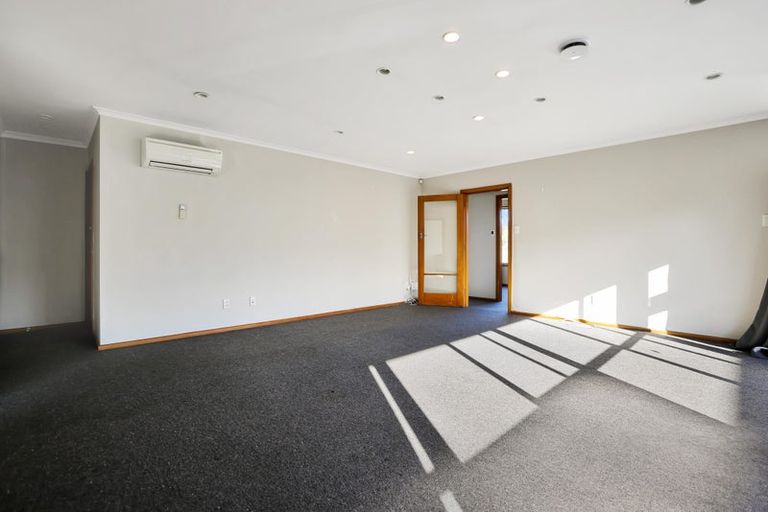 Photo of property in 17 Mona Square, Ashburton, 7700