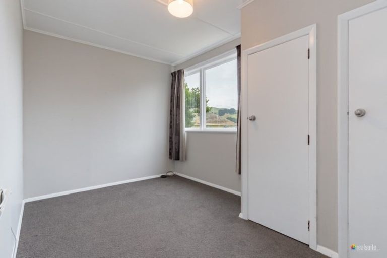 Photo of property in 21b Miranda Street, Cannons Creek, Porirua, 5024