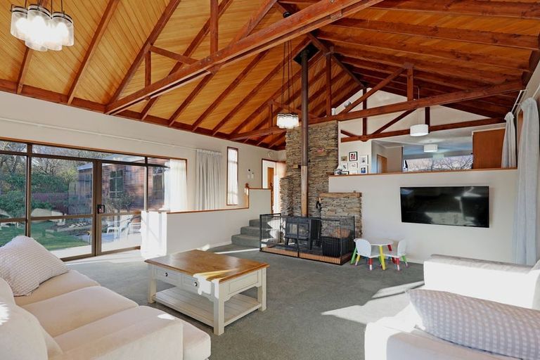 Photo of property in 33 Leven Street, South Hill, Oamaru, 9400