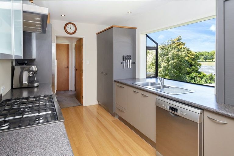 Photo of property in 8 Thurston Place, Bucklands Beach, Auckland, 2012