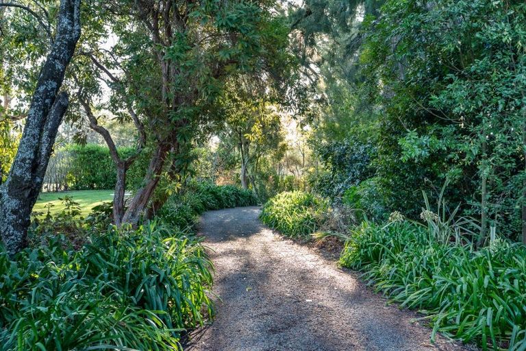 Photo of property in 93 Kuratawhiti Street, Greytown, 5794