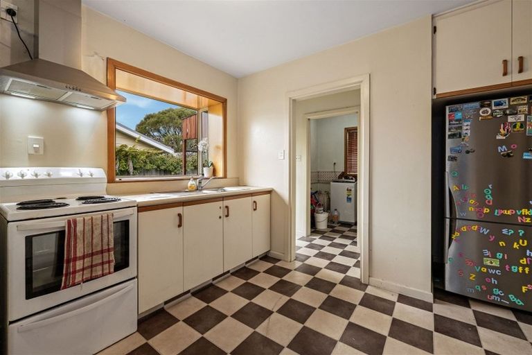 Photo of property in 1/124 Harris Crescent, Papanui, Christchurch, 8053