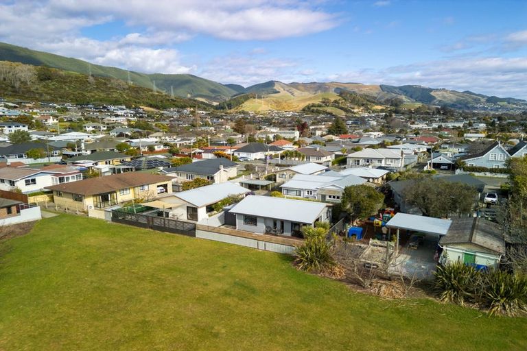 Photo of property in 4/27 Ranui Road, Stoke, Nelson, 7011