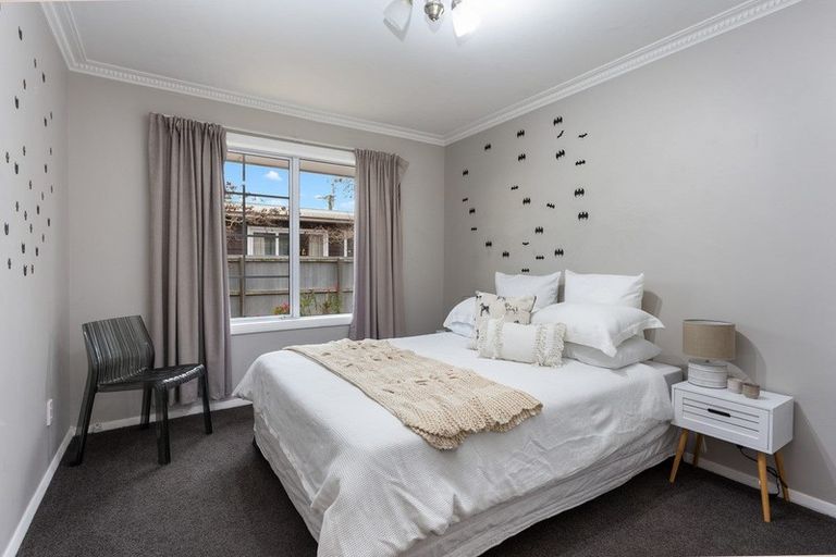 Photo of property in 633 Main North Road, Belfast, Christchurch, 8051