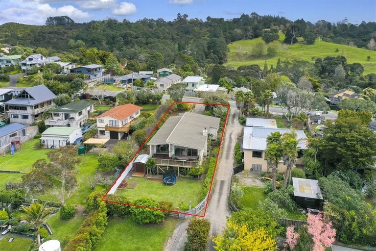 Photo of property in 22 Stillwater Crescent, Stillwater, Silverdale, 0993