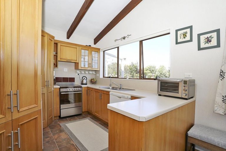 Photo of property in 92 Moana Street, Rosedale, Invercargill, 9810