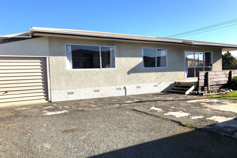 Photo of property in 2/14 Polstead Road, Stoke, Nelson, 7011