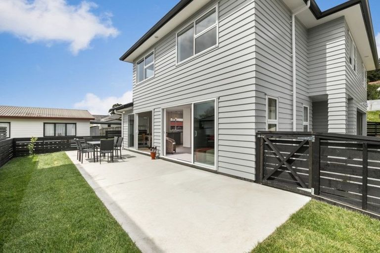 Photo of property in 3 Danden Way, Pukekohe, 2120