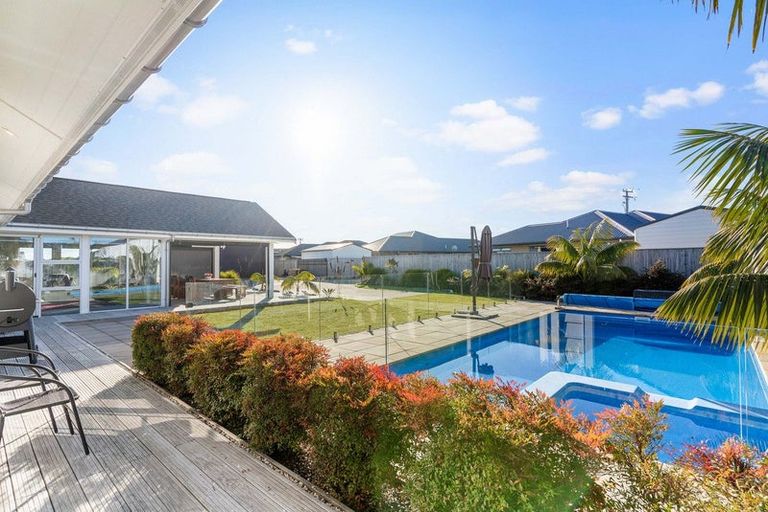 Photo of property in 38 Bunyan Road, Coastlands, Whakatane, 3120