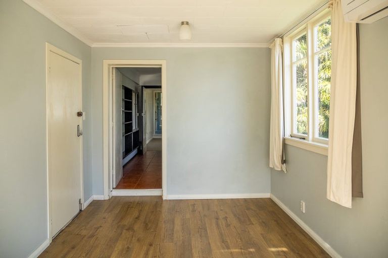 Photo of property in 12 Endeavour Street, Nelson South, Nelson, 7010