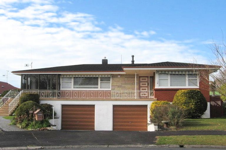 Photo of property in 26 Kensington Place, Fairfield, Hamilton, 3214