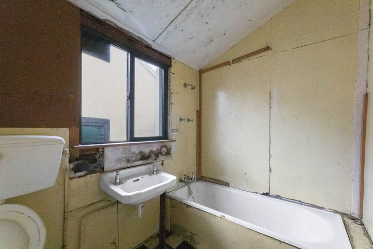 Photo of property in 191 South Road, Caversham, Dunedin, 9012