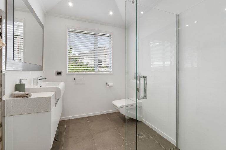 Photo of property in 138 London Street, Dunedin Central, Dunedin, 9016