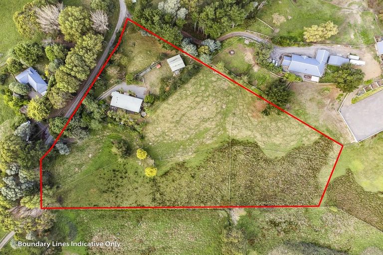 Photo of property in 31 Te Hapua Road, Te Horo, Otaki, 5581