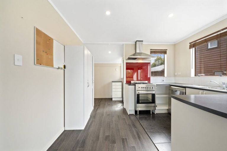 Photo of property in 1/12 Kekeno Grove, Tirohanga, Lower Hutt, 5010